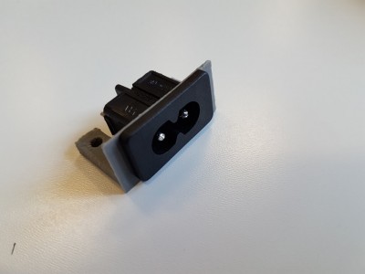 enchufe adaptado.jpg
